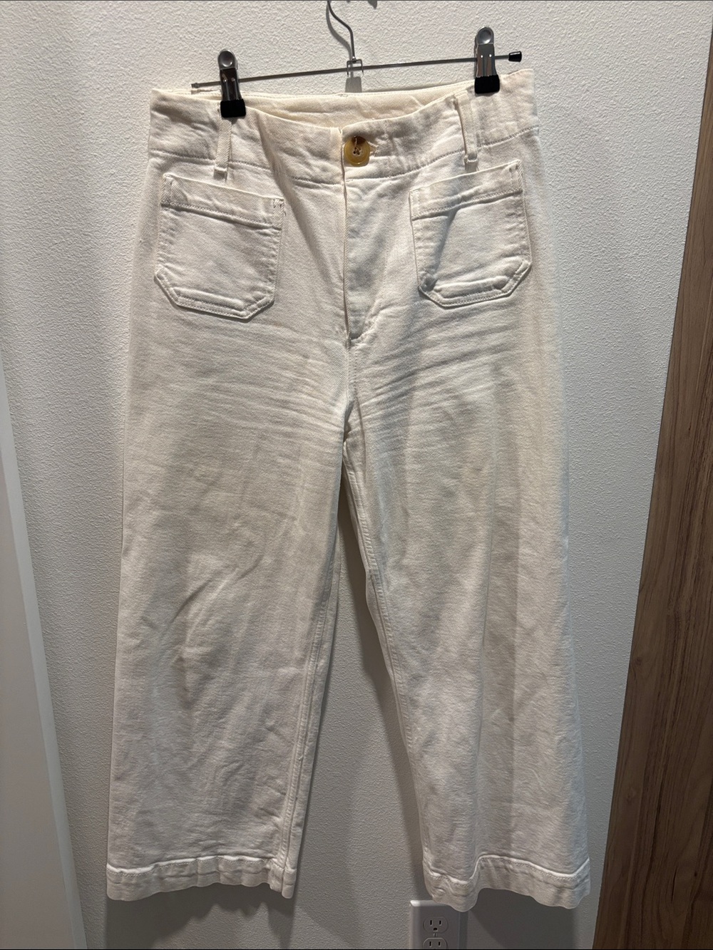 Women’s Cream High Rise Crop Straight Leg Pants